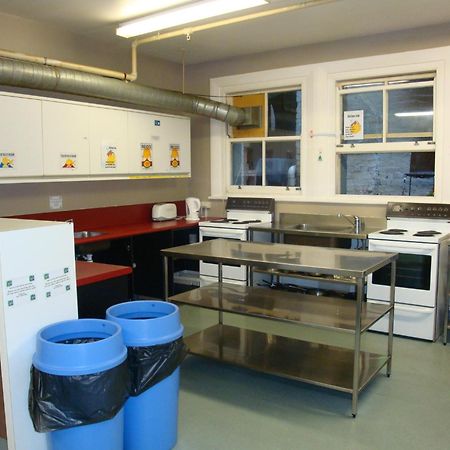Surf 'N' Snow Backpackers Hostel Auckland Luaran gambar